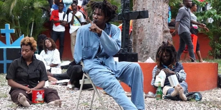 La direction de l’ENS condamne la mort de l’étudiant Tchadensky Jean Baptiste