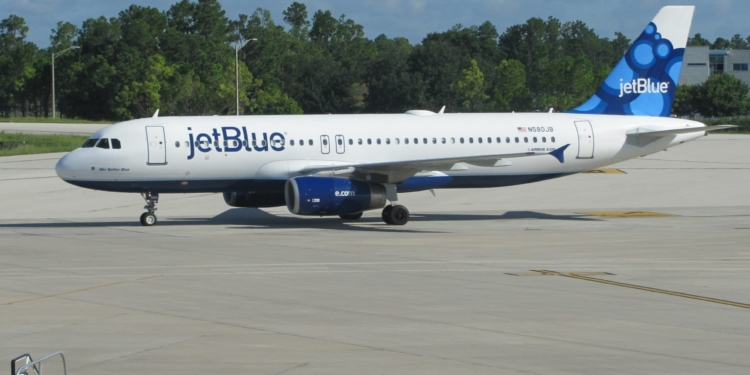 JetBlue annonce une réduction de ses vols vers Haïti