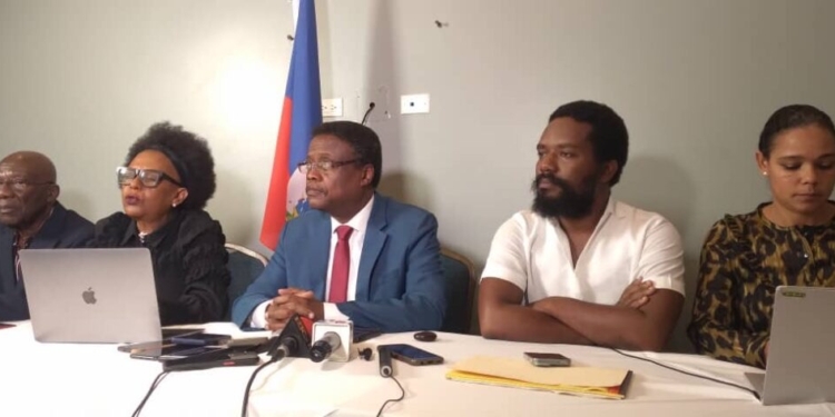 Akò Montana a mande Wo Konsèy Tranzisyon an fè kèk chanjman pou yo ka kolabore