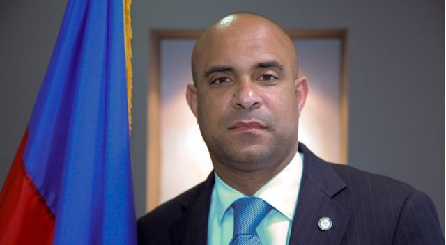 Petwokaribe: Etazini sanksyone Laurent Lamothe ki ta detounen 60 milyon dola US