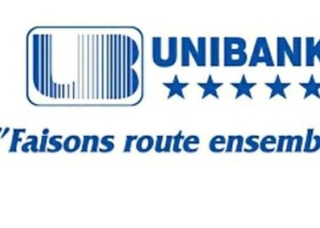 Lapolis arete 2 anplwaye UNIBANK ki akize nan vòlè lajan kliyan nan Okay