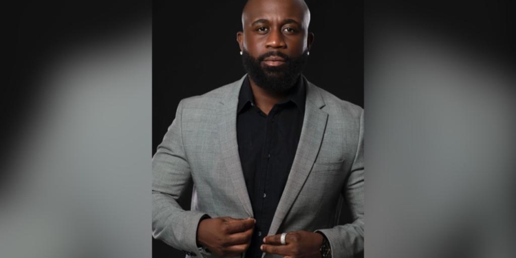 CashboyReg, un humoriste d’origine haïtienne qui fait carrière au Canada