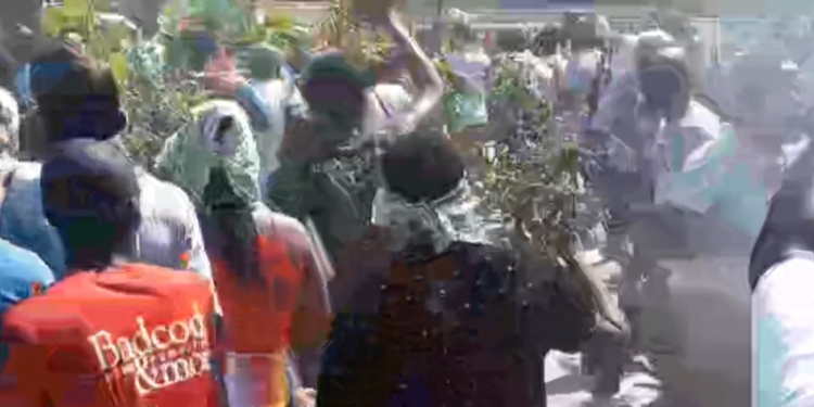 Moun Kafoufèy leve kanpe jodi lendi a pou di non ak bandi ki vle pran zòn nan