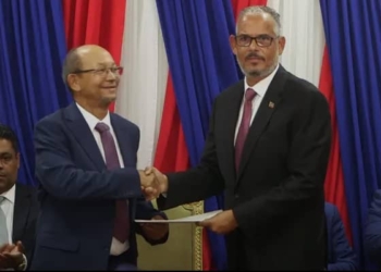 Alix Didier Fils-Aimé ofisyèlman enstale kòm nouvo premye minis Ayiti